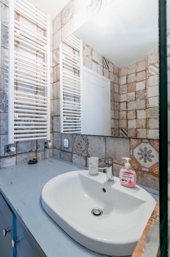 Comfortable 2 Bd Apartment Close To Athens Archeological Museum Екстериор снимка