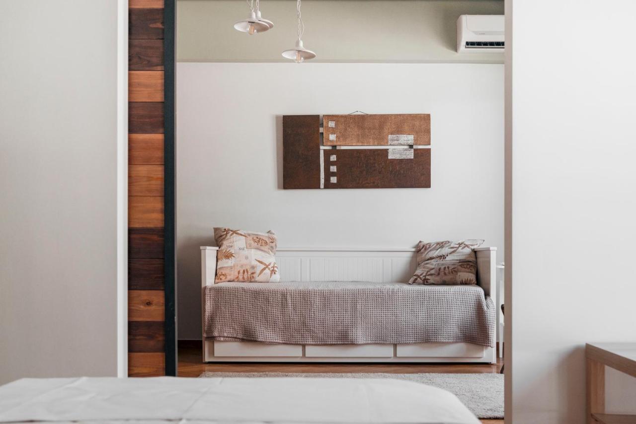 Comfortable 2 Bd Apartment Close To Athens Archeological Museum Екстериор снимка